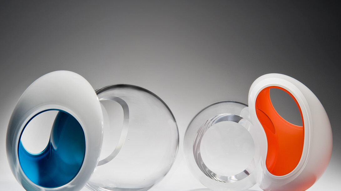 Laura McKinley, Dondolo, 2014, Represented by The Gallery at London Glassblowing. Photo Ester Segarra