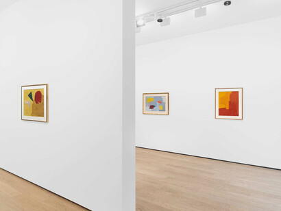 Serge Poliakoff, Les étés de Poliakoff, exhibition view. Courtesy of Almine Rech