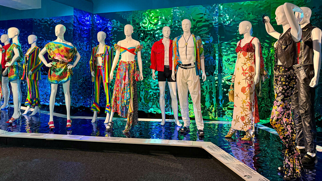 Gianni Versace. Rétrospective, vue d'exposition. Avec l'aimable autorisation du Musée Maillol