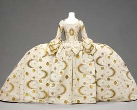 Mantua, 1755-60, England. Museum no. T.592:1-199. © Victoria and Albert Museum, London