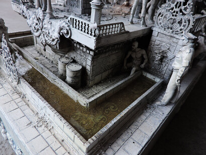 Kris Kuksi, Faux-Patriot Revolution (detail), 2014, mixed media assemblage, 16 x 12 x 21.5 inches