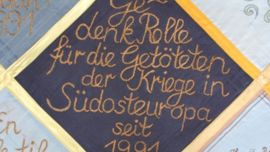 1000 Handkerchiefs to Never Forget. Courtesy of Museum Europäischer Kulturen