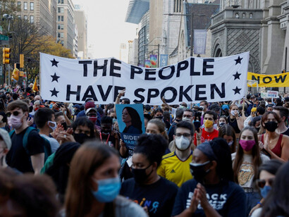 Ciudadanos manifiestan su inconformidad con la falta de aceptación de la victoria de Biden por parte de Trump