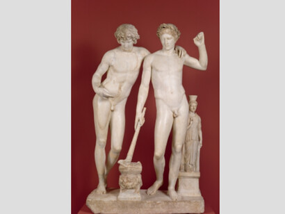 Orestes y Pílades o Grupo de San Ildefonso
Hacia 10 a.C.. Mármol blanco de Carrara, 161 x 106 cm. Courtesy of Museo del Prado