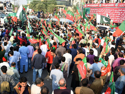 The people of Pakistan on the Haqeeqi Azadi long march, Pakistan