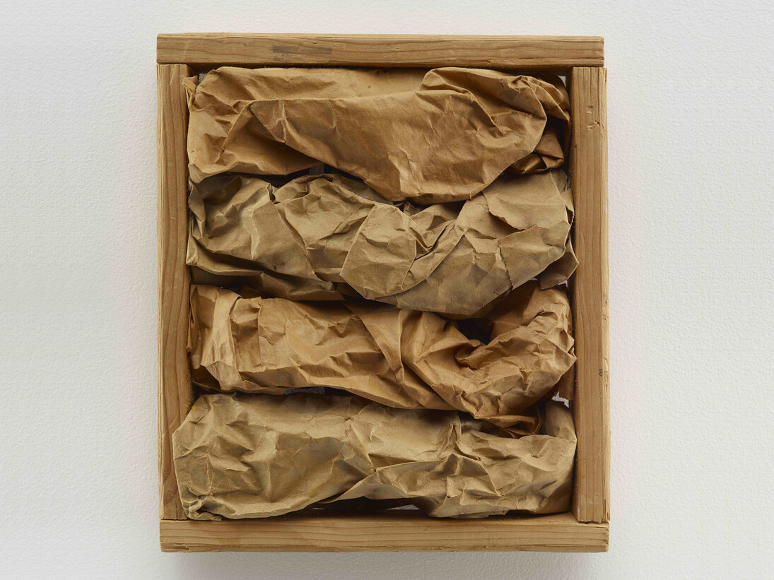 Richard Nonas, Untitled, 1972, Butcher’s paper and carpenter’s glue in wood box, 11 ¾ c 9 ¾ x 2 in. 29.8 x 24.8 x 5.1 cm. ©Richard Nonas. Courtesy of Fergus McCaffrey Gallery