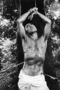 Mishima ritratto nelle vesti tipiche dell’iconografia di San Sebastiano