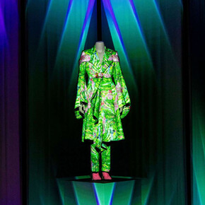 Gender Bending Fashion. Courtesy of MFA