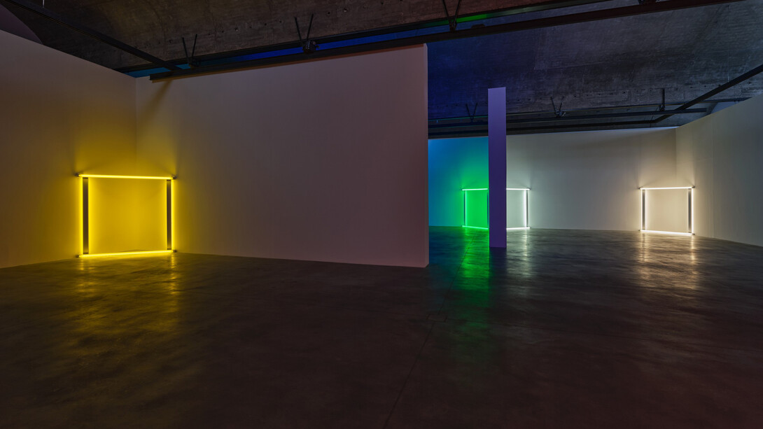 Dan Flavin, European couples, exhibition view. Courtesy of Gagosian Gallery