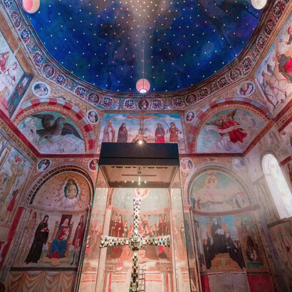 Brescia, Museo di Santa Giulia, Croce di Desiderio, foto Dorian Pellumbi