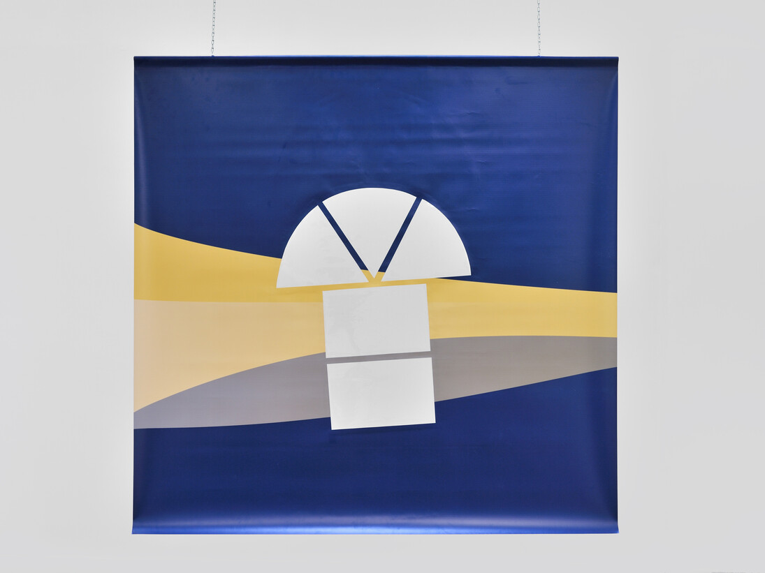 Liudvikas Buklys, Tent Windows, Best Friends, 2014, Tente, plastique, métal, Triptyque : 155 x 155 cm (chaque), Photo : Rebecca Fanuele, Courtesy galerie Cortex Athletico, Bordeaux-Paris