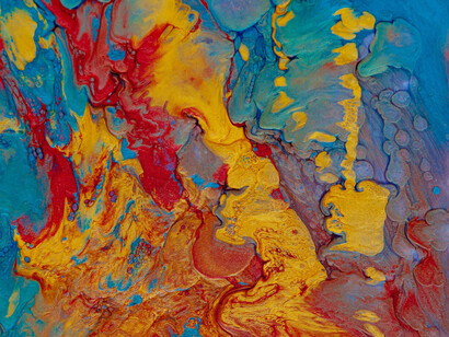 No es fácil sacar conclusiones definitivas acerca de lo que significa la felicidad, ya que ella depende en gran medida del concepto que cada persona le asigna