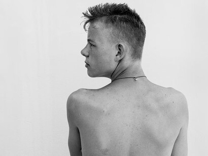 Adrienne Martyn, Nick, Auckland, 1987. Courtesy of the artist and Te Pātaka Toi Adam Art Gallery