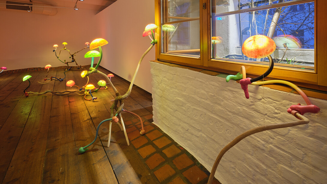 Mika Rottenberg, Antimatter factory, exhibition view. Courtesy of KunstHausWien 