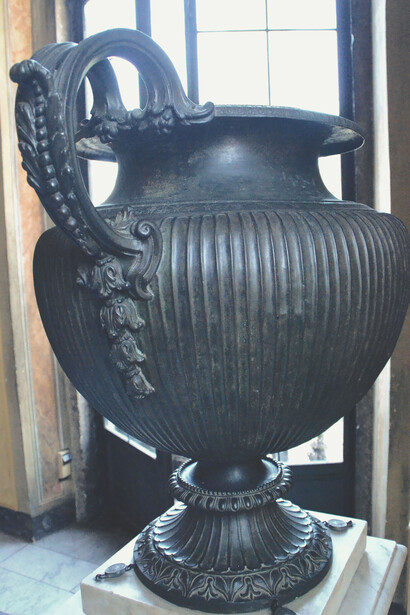 Roma, Musei Capitolini, Cratere di Mitridate, bronzo, alt. cm 70, fine II-inizi I sec. a.C. © Francesca Valeria Zurolo