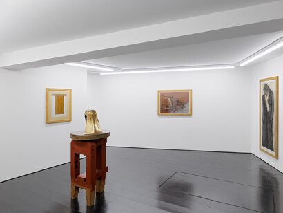 Walter Pichler, Die bleche und ich gehen heim (The metal sheets and I are going home), exhibition view. Courtesy of Contemporary Fine Arts