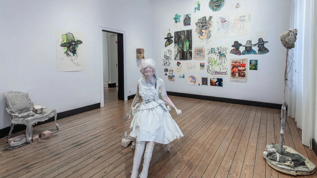 Folkert de Jong, Old DNA, exhibition view. Courtesy of Christophe Gaillard Gallery