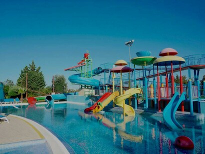 Piscinas para crianças no Alfagar Alto da Colina, hotel em Algarve, Portugal