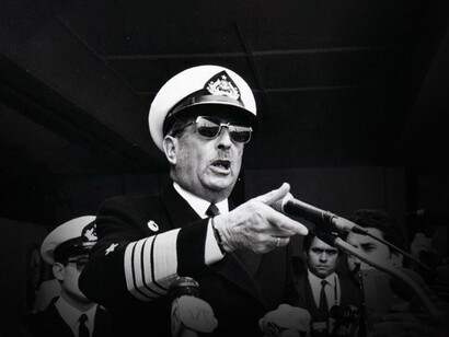 José Toribio Merino fue un marino chileno con rango de almirante de la Armada de Chile, que se desempeñó como comandante en jefe