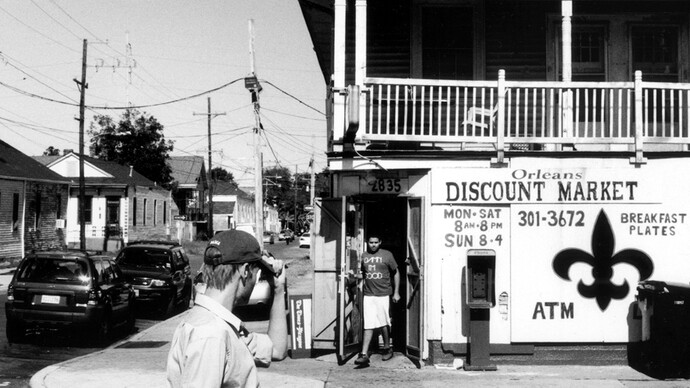 Risk Hazekamp, Solitary Fruit - Damn I’m Good (Louisiana), 2012, 12.5 x 19 cm, analogue B&W photograph. Image Courtesy of Hanmi Gallery