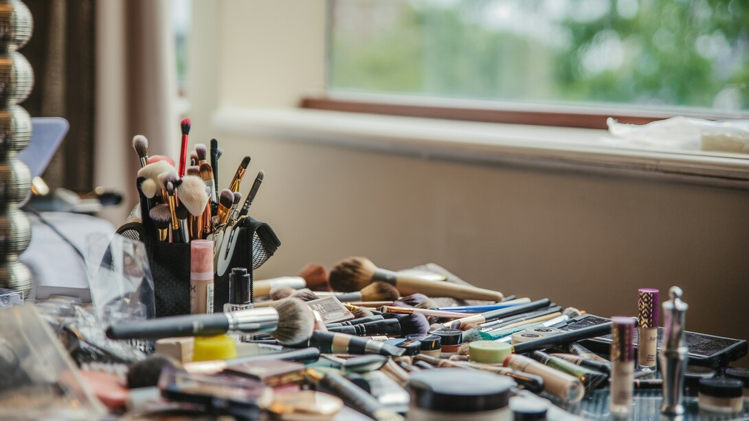 La masificación de contenido sobre maquillaje en redes sociales está cambiando las prácticas de consumo infantiles y puede causar alteraciones en sus procesos identitarios