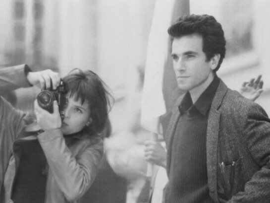 Juliette Binoche e Daniel Day-Lewis in una scena da “L'insostenibile leggerezza dell'essere”, film del 1988, liberamente tratto dall'omonimo romanzo di Milan Kundera