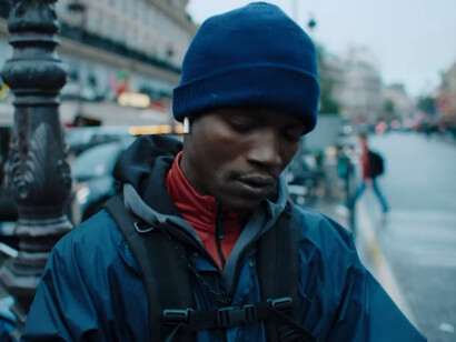 Boris Lojkine crea un microcosmo umano, rivelando con delicatezza la bellezza nascosta nella resistenza e nella dignità  