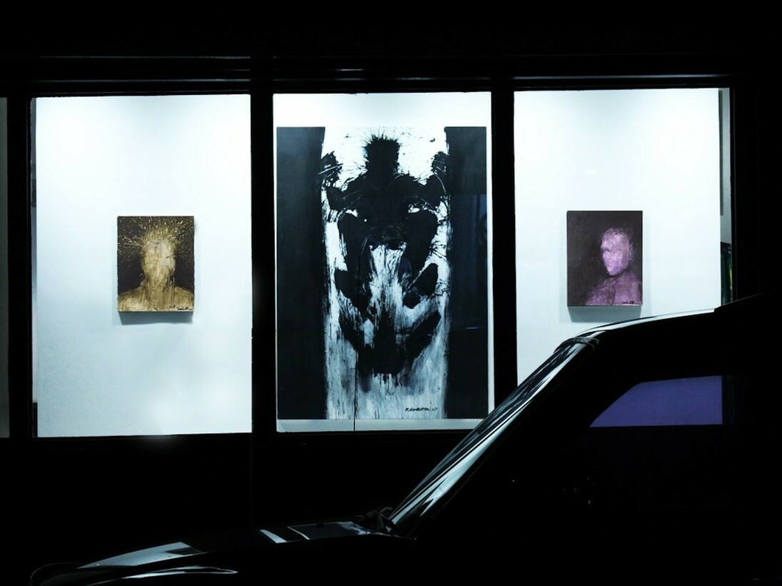 Richard Hambleton, Exhibition view. Courtesy of Woodward Gallery