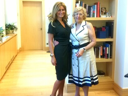 Manuela Carmena con Tania De Francisco