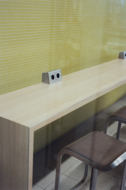 Samuel Laurence Cunnnane, Airport, 2014, Hand-printed C-type print on archival photo paper, framed, 15 x 10 cm / 6 x 4 in, Image courtesy Kerlin Gallery