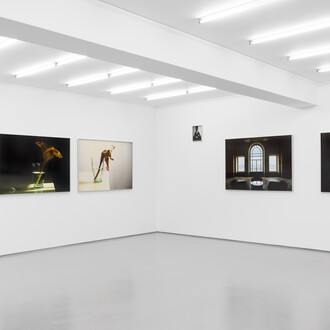 Daniel Blaufuks, (Ainda) à espera de Godot, vista da exposição. Cortesia da Galeria Vera Cortês