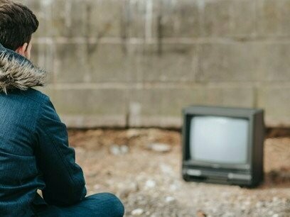 O legado das televisões piratas brasileiras vai além da ilegalidade que marcou suas ações. Elas foram responsáveis por provocar debates profundos sobre liberdade de expressão, direito à comunicação e democratização da mídia em um período no qual o acesso aos meios de produção audiovisual era extremamente limitado