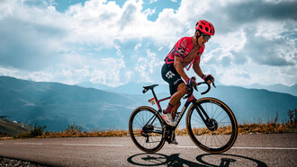 Rigoberto Urán es un ciclista profesional colombiano, miembro del equipo estadounidense EF Education-EasyPost