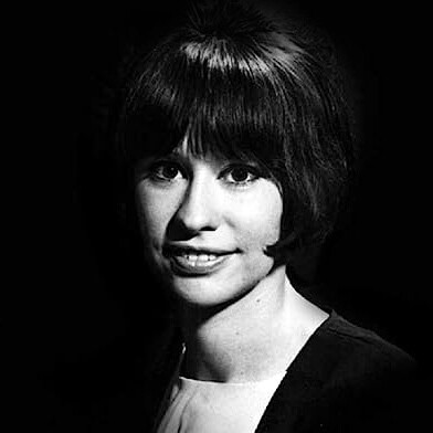 Astrud Gilberto, una de las intérpretes más conocidas de una época de oro de la música brasileña gracias a su interpretación de «La chica de Ipanema» 