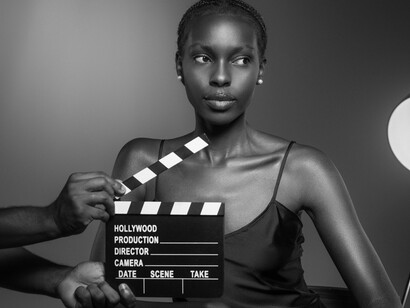 Atriz negra. Coco, por sua vez, tem o seu primeiro encontro com o racismo na infância quando, ao brincar com um grupo de amigas, uma das colegas diz-lhe para levar a boneca “mais feia”