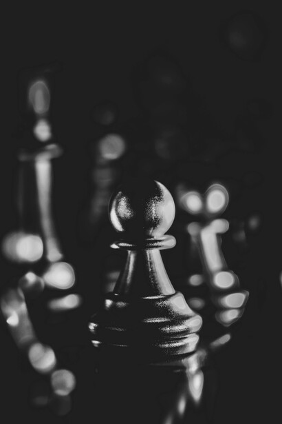 Toda forma de gobierno debe decidir entre controlar el conflicto o permitirlo como expresión legítima de lo colectivo