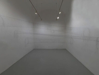 Four tubular hair form, 2020, horse hair, needles, foto Amedeo Benestante