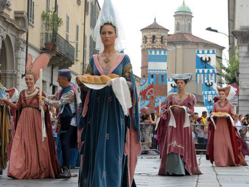 Le Dame del Palio