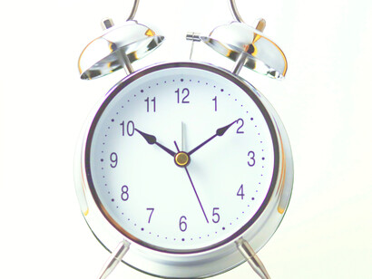 An alarm clock; on the other hand, it is necessary to be patient before asking for money or support