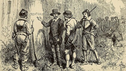 Localizada na costa da atual Carolina do Norte, a chamada "Colônia Perdida" foi a primeira tentativa inglesa de estabelecer um assentamento permanente no Novo Mundo. Contudo, em meados do século XVI, os colonos desapareceram sem deixar rastros claros, restando apenas rumores, teorias e uma palavra enigmática entalhada em uma árvore: “CROATOAN”