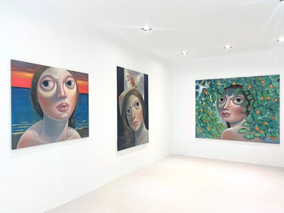 Tania Marmolejo, Under the Influence, exhibition view. Courtesy of the artist and Villazan Gallery