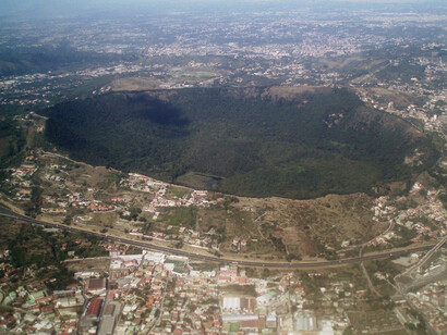La caldera dei Campi Flegrei