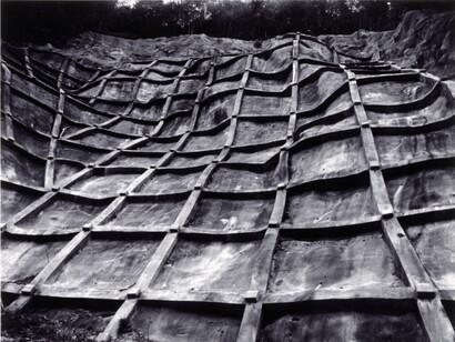 Toshio Shibata, Tajima town, 1999, stampa sali d’argento, cm 61x50. Courtesy of Museo Civico Pier Alessandro Garda