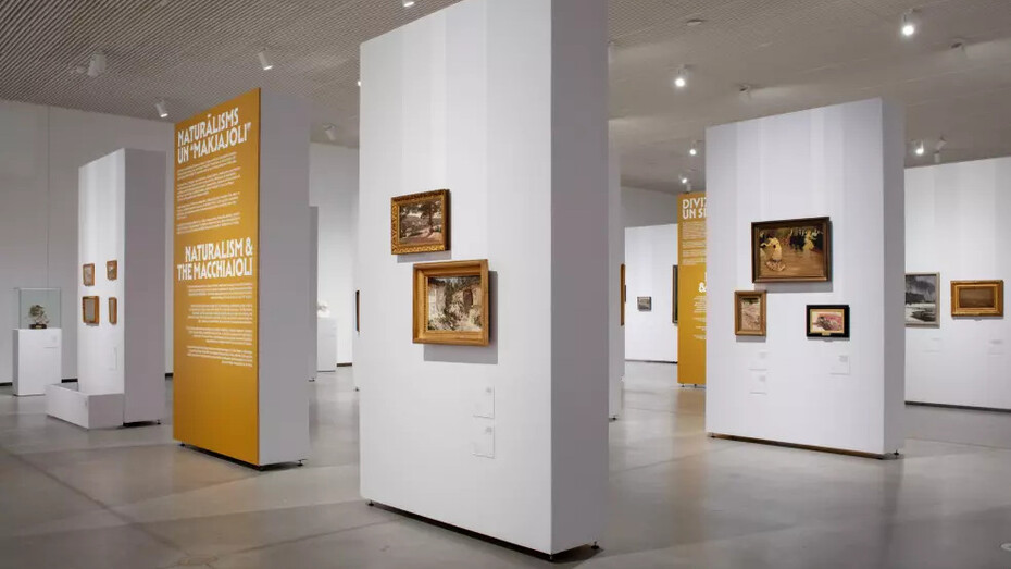 Various artists, Light from Italy from Fattori to Morandi, exhibition view. Courtesy of Latvian National Museum of Art