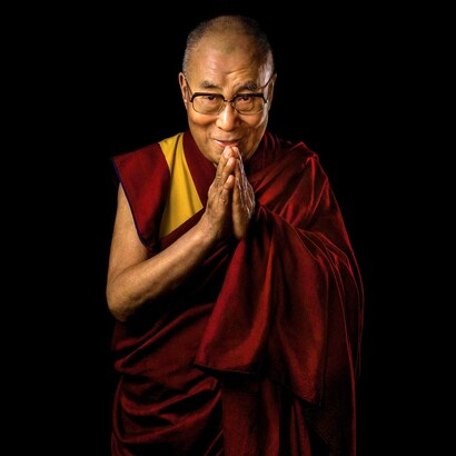 Tras la victoria de los comunistas, y considerando que la única forma de liberar a su país de la opresión era que su palabra y su actividad no fueran acalladas, el Dalái Lama cruzó los Himalayas a pie, en un peligroso viaje que le llevó al exilio en la India, acompañado por unos 80,000 tibetanos