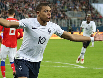 Kylian Mbappé, (2018)