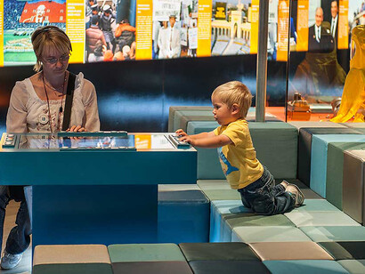 Surface Tension. Courtesy of Sjöhistoriska museet