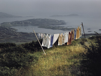 Harry Gruyaert, Ireland, 1983-84 ©Harry Gruyaert/ Courtesy GALLERY FIFTY ONE.
