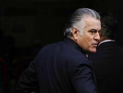 Luis Bárcenas, exgerente, extesorero y exsenador del PP, se le descubrieron cuentas en Suiza con casi 50 millones de euros