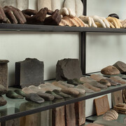 Sylvia Safdie, Assemblages II (détail), 1986–2025. Avec l'aimable autorisation du Musée des beaux-arts du Canada